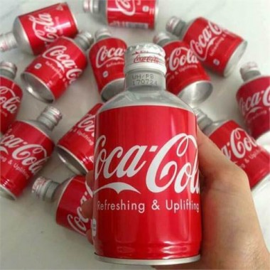 Coca Cola Nhật chai nhôm nắp vặn 300ml